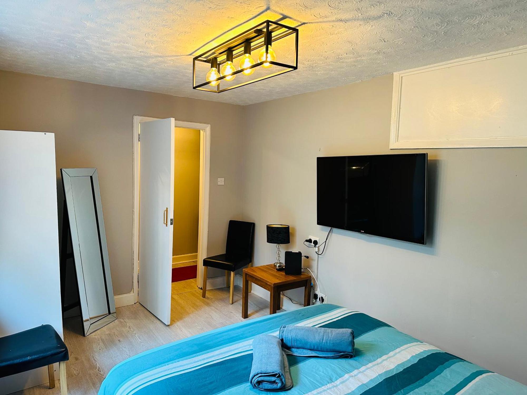 Central Brighton - 1 Bedroom Apartment, Sleeps 4 מראה חיצוני תמונה